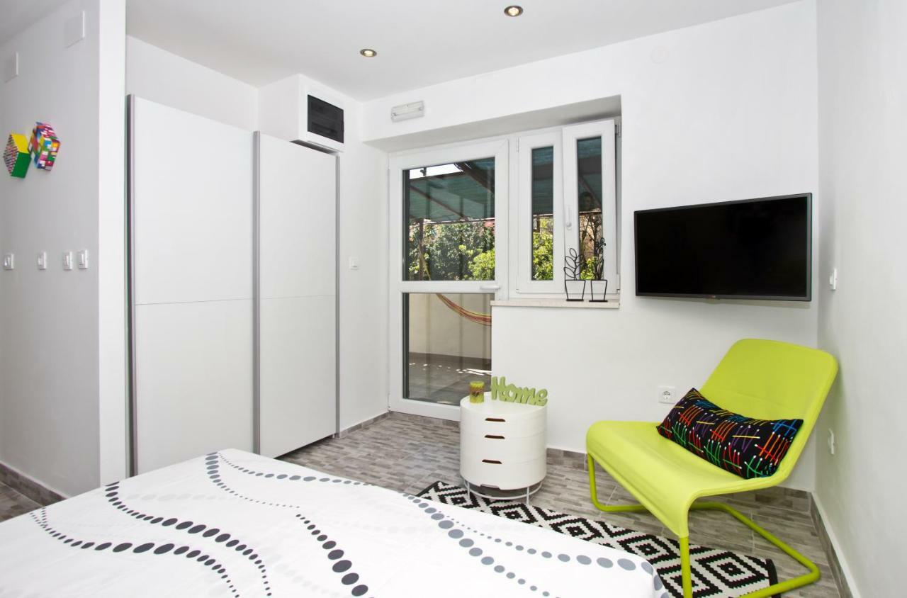 Apartment Shiny Love Split Exteriér fotografie