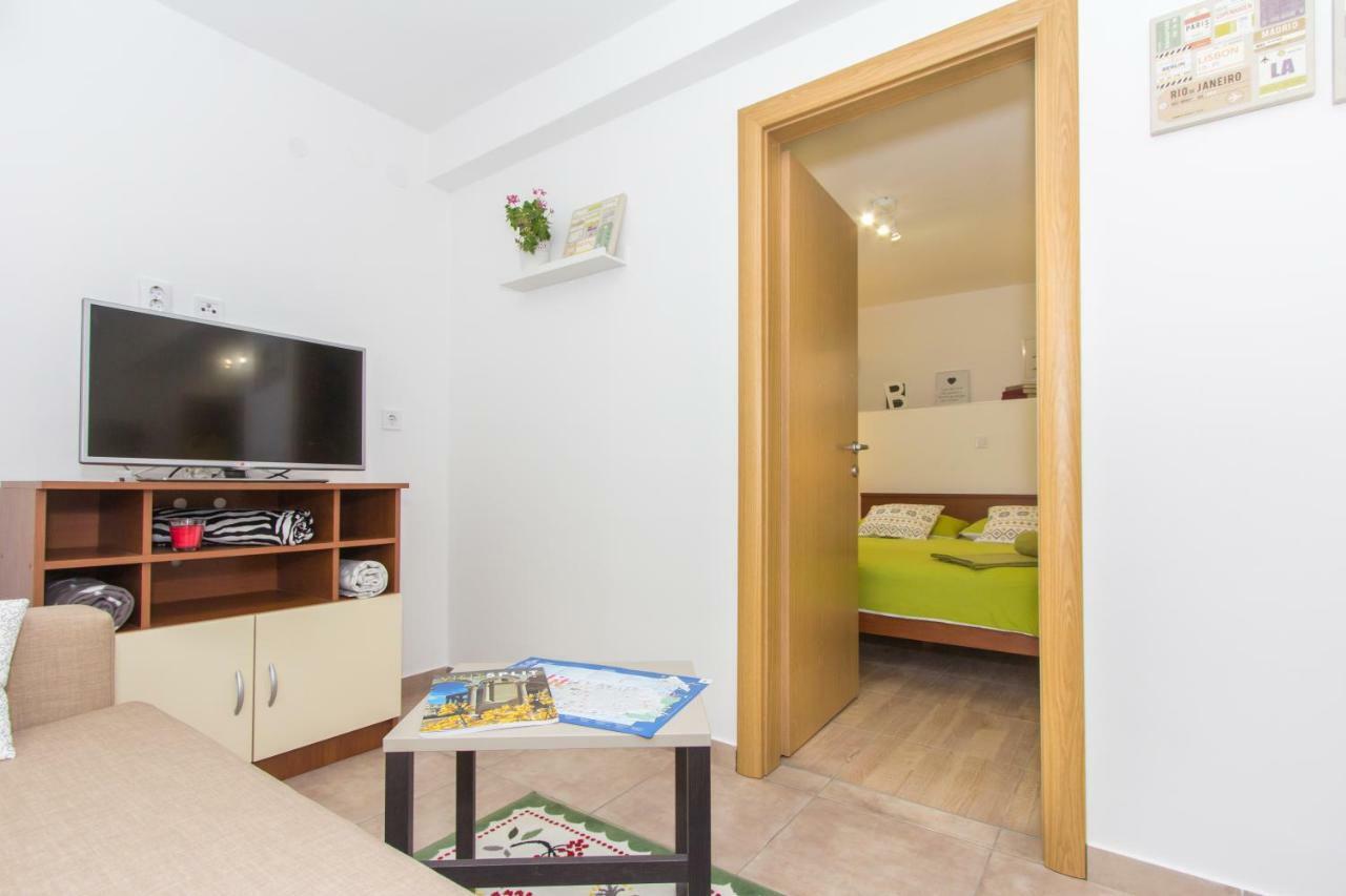 Apartment Shiny Love Split Exteriér fotografie
